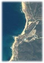Portu Maga ripresa dal satellite Ikonos. Ingrandisci l'immagine.