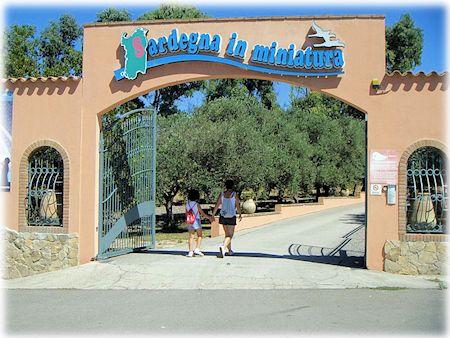 Sardegna in miniatura. Ingrandisci l'immagine e accedi alla galleria delle foto.